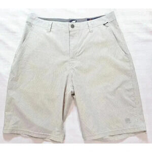 Cova‎ mens Performance Shorts Cream Mid Rise Zip Pocket Stretch Size 32